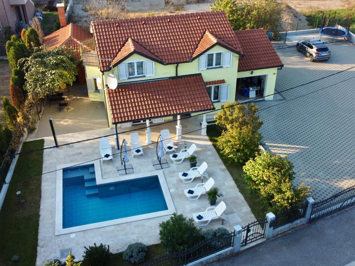 Vila Relax House Nizic Drazice Exteriér fotografie